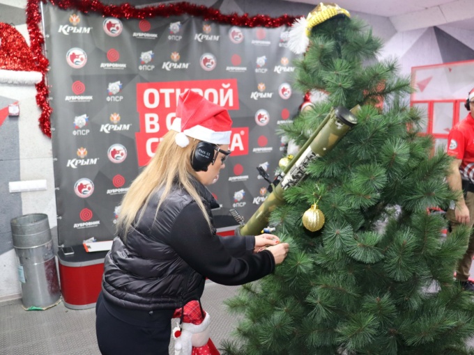 Тематический предновогодний клубный матч «Огни Востока»