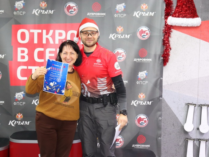 Тематический предновогодний клубный матч «Огни Востока»